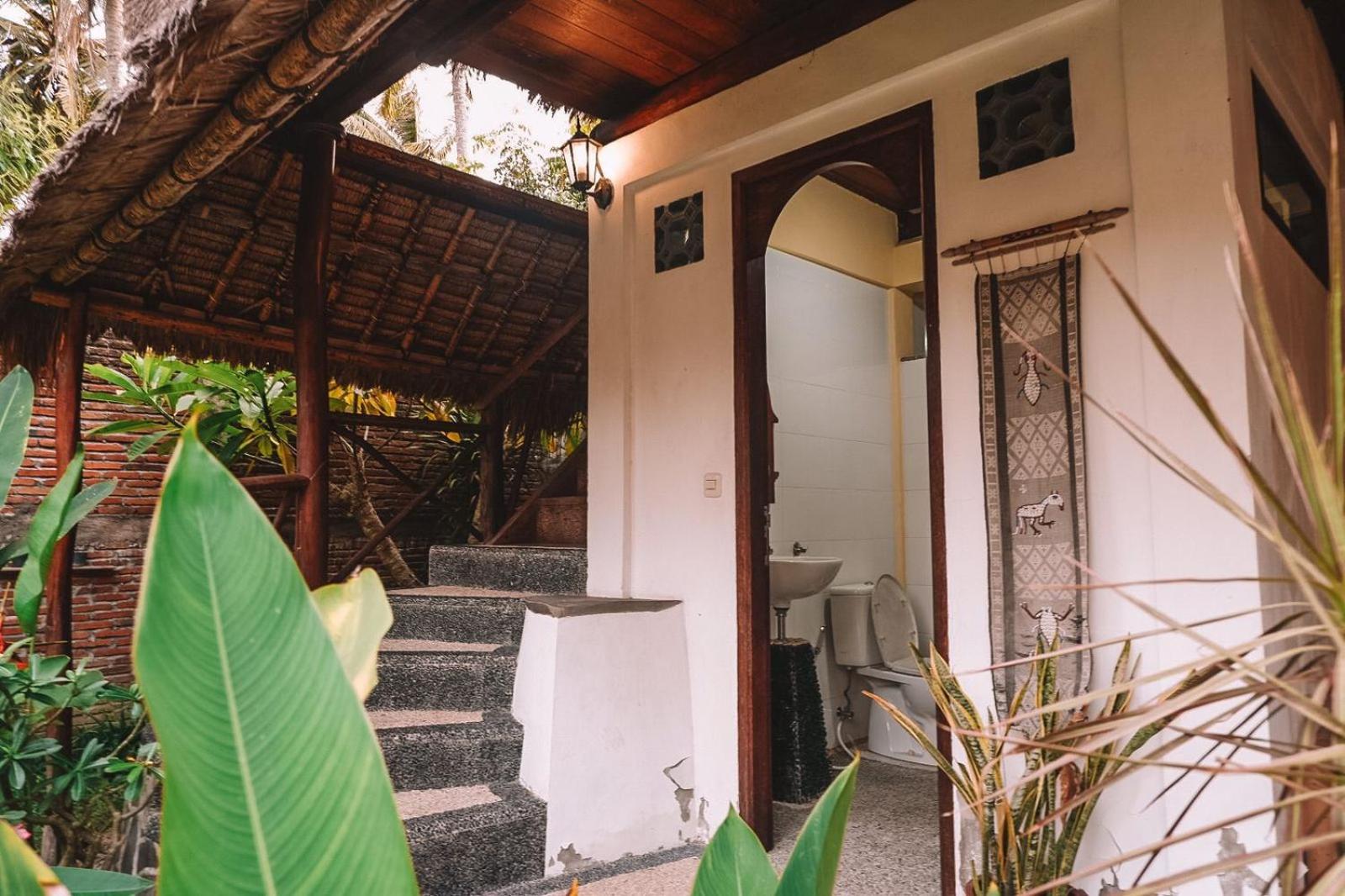 Sasak Experience Hotel Kuta  Luaran gambar