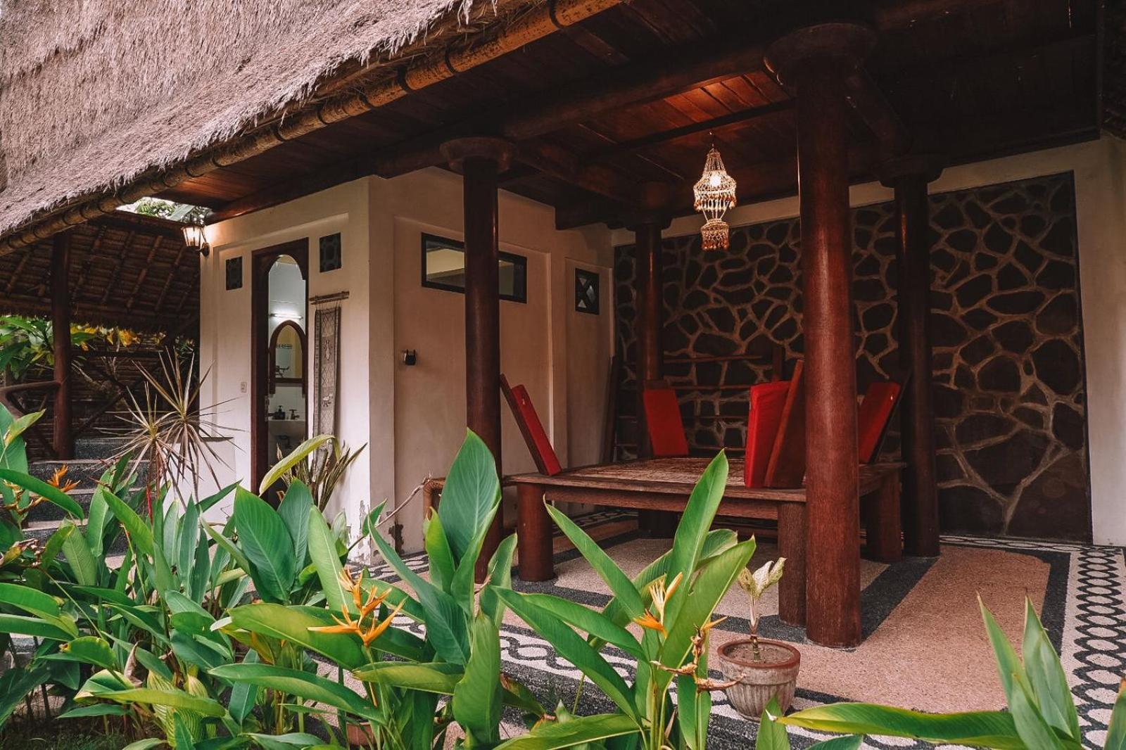 Sasak Experience Hotel Kuta  Luaran gambar