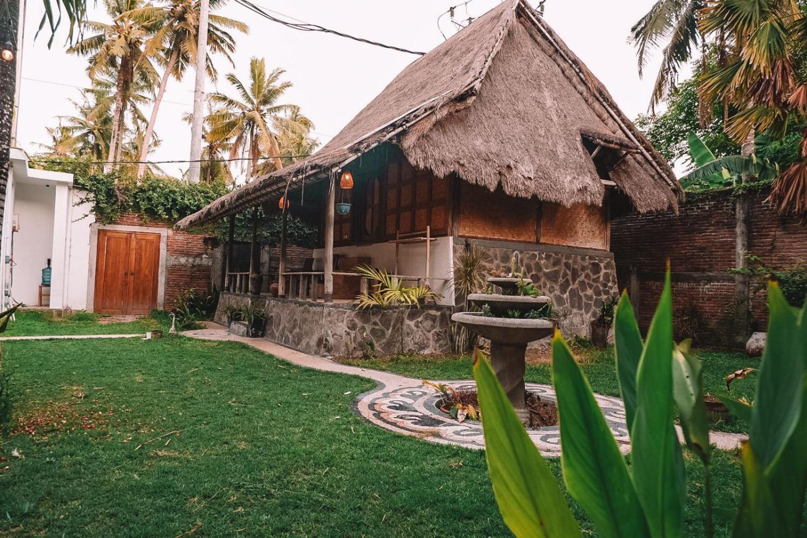 Sasak Experience Hotel Kuta  Luaran gambar