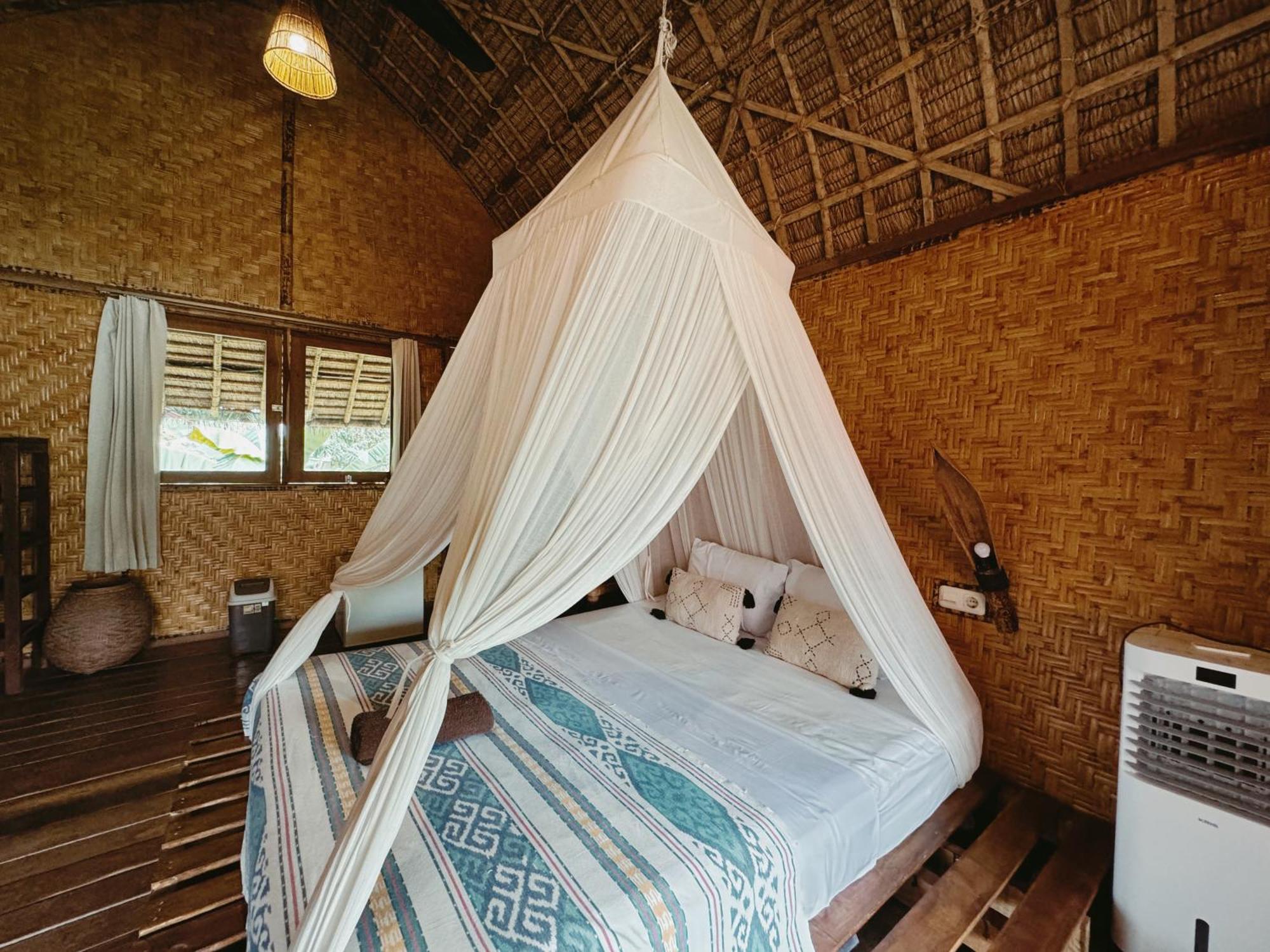 Sasak Experience Hotel Kuta  Luaran gambar