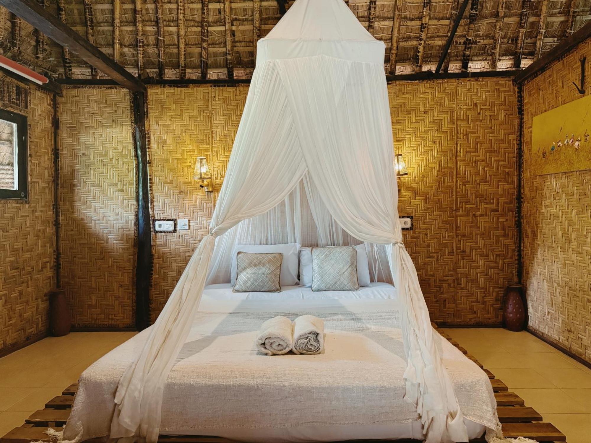 Sasak Experience Hotel Kuta  Luaran gambar