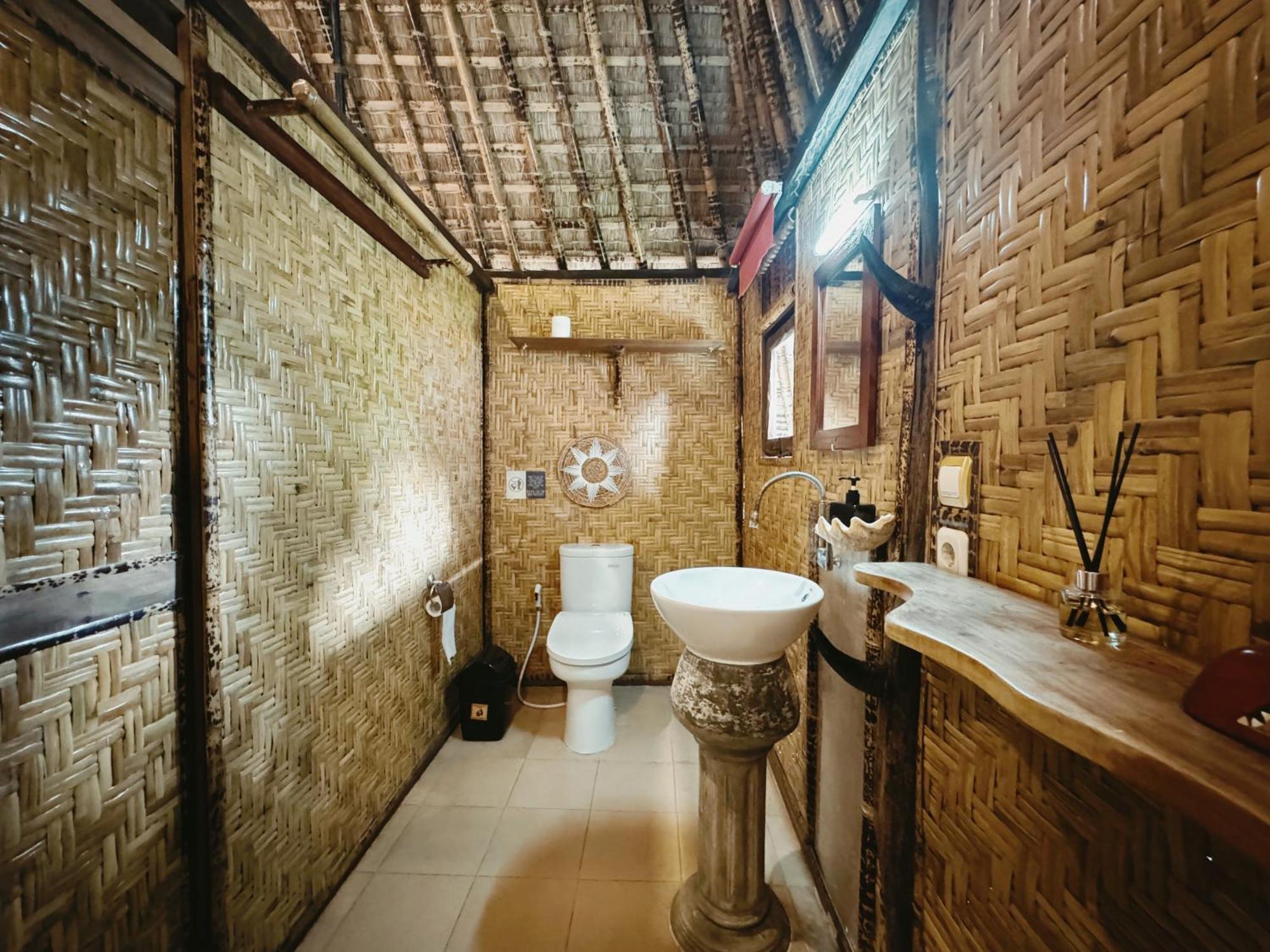 Sasak Experience Hotel Kuta  Luaran gambar